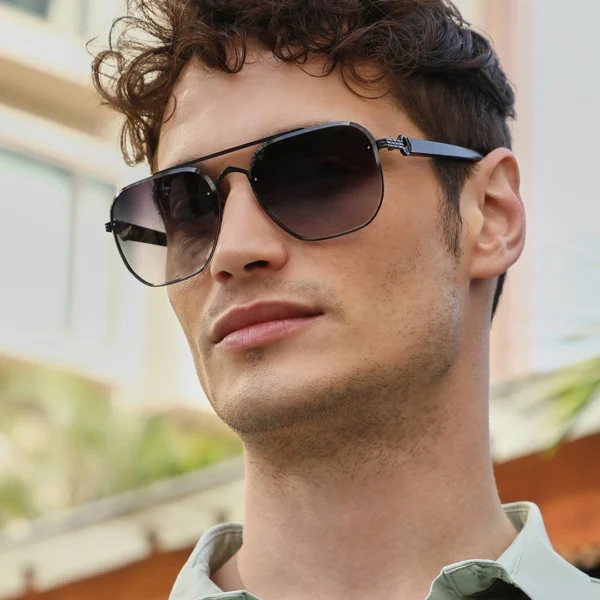 men goggles